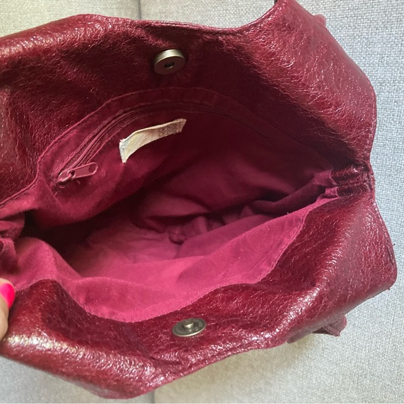 Burgundy O’Neill shoulder bag with pink floral print - Picture 5 of 8